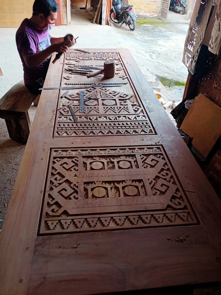 Detail Ukiran Kayu