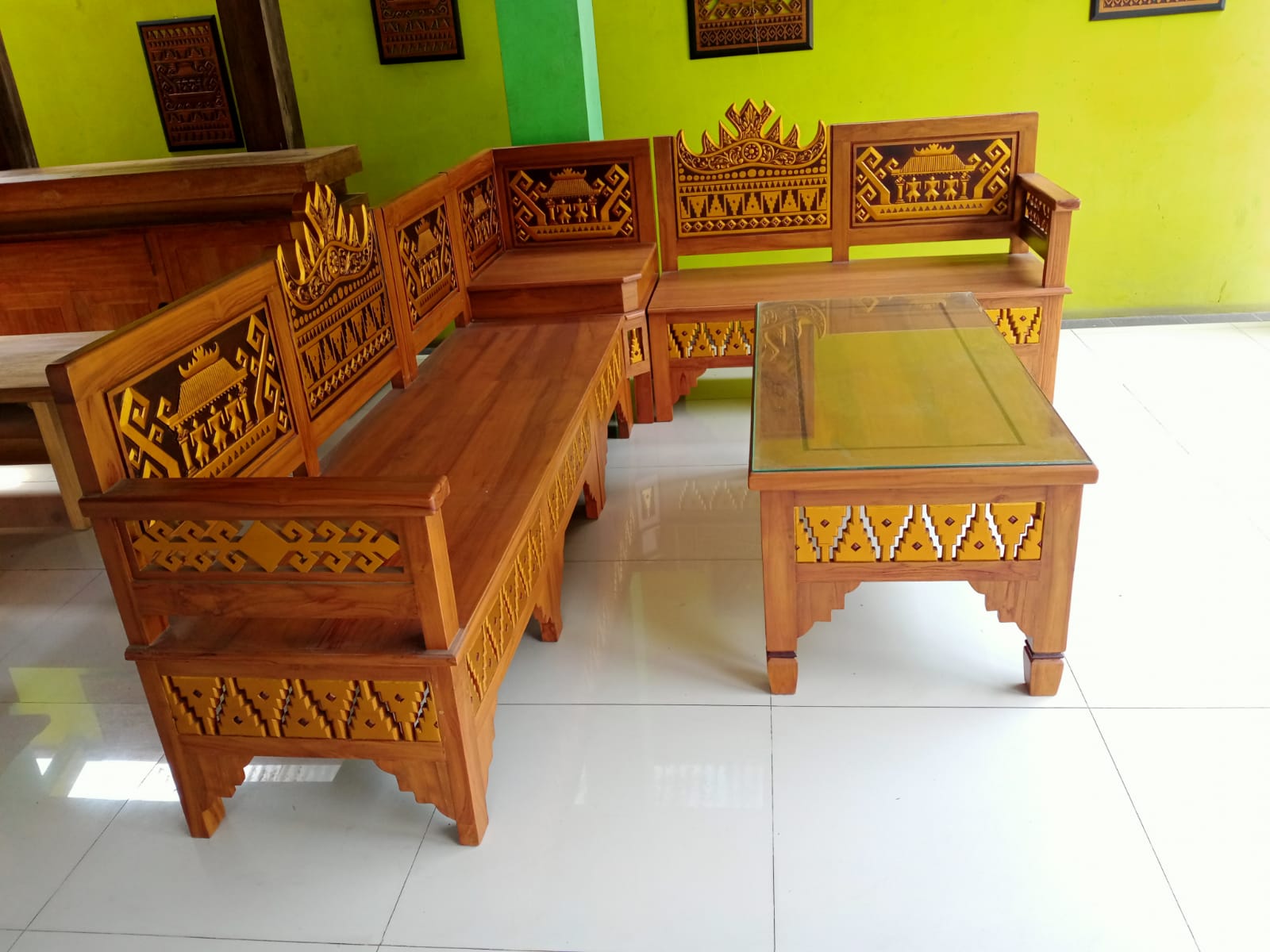 Meja & Kursi